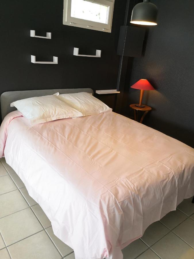 Chambre Meublee Avec Vue Panoramique A Perigueux Sanilhac  Dış mekan fotoğraf